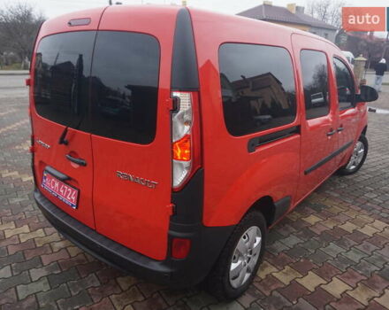 Красный Рено Кенгу, объемом двигателя 0 л и пробегом 44 тыс. км за 11777 $, фото 16 на Automoto.ua