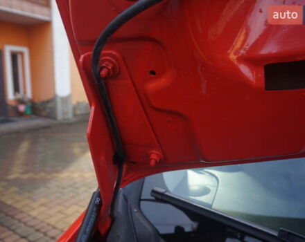 Красный Рено Кенгу, объемом двигателя 0 л и пробегом 34 тыс. км за 12000 $, фото 54 на Automoto.ua