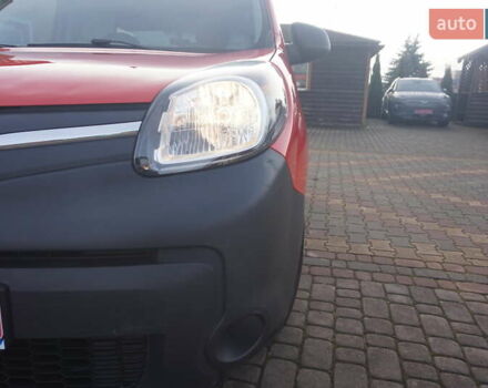 Красный Рено Кенгу, объемом двигателя 0 л и пробегом 34 тыс. км за 12000 $, фото 20 на Automoto.ua