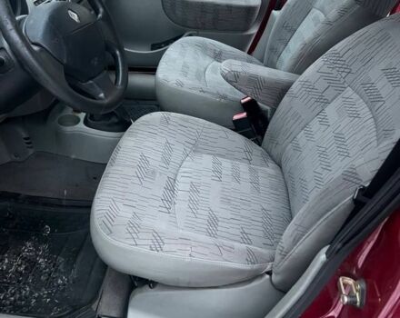 Красный Рено Кенгу, объемом двигателя 1.4 л и пробегом 180 тыс. км за 4850 $, фото 4 на Automoto.ua