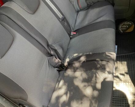 Красный Рено Кенгу, объемом двигателя 1.5 л и пробегом 263 тыс. км за 6555 $, фото 11 на Automoto.ua