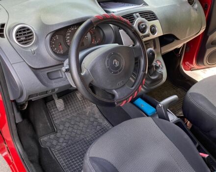 Красный Рено Кенгу, объемом двигателя 1.5 л и пробегом 263 тыс. км за 6555 $, фото 8 на Automoto.ua