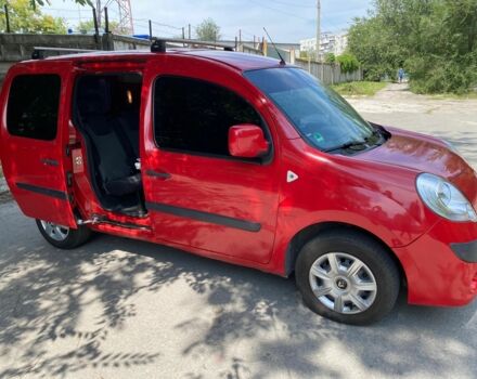 Красный Рено Кенгу, объемом двигателя 1.5 л и пробегом 263 тыс. км за 6555 $, фото 12 на Automoto.ua