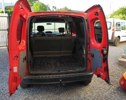 Красный Рено Кенгу, объемом двигателя 0 л и пробегом 205 тыс. км за 16500 $, фото 6 на Automoto.ua