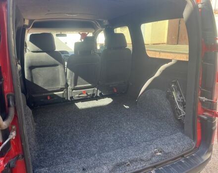 Красный Рено Кенгу, объемом двигателя 1.5 л и пробегом 220 тыс. км за 10500 $, фото 3 на Automoto.ua