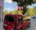 Красный Рено Кенгу, объемом двигателя 1.5 л и пробегом 300 тыс. км за 3300 $, фото 4 на Automoto.ua