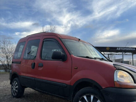 Красный Рено Кенгу, объемом двигателя 1.2 л и пробегом 340 тыс. км за 2400 $, фото 1 на Automoto.ua