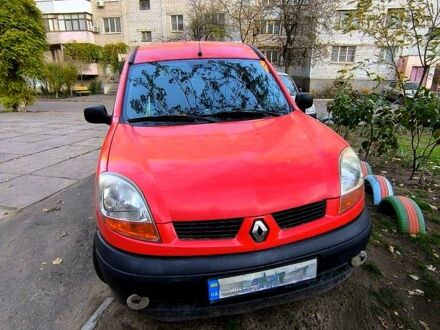Рено Кєнгу 2004 у Миколаєві на Automoto.ua Червоний Рено Кєнгу, об'ємом двигуна 1.5 л та пробігом 318 тис. км за 2800 $, фото 1 на Automoto.ua