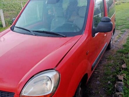 Рено Кєнгу 2004 у Львові на Automoto.ua Червоний Рено Кєнгу, об'ємом двигуна 1.5 л та пробігом 252 тис. км за 2800 $, фото 1 на Automoto.ua
