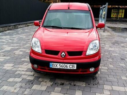 Красный Рено Кенгу, объемом двигателя 1.5 л и пробегом 255 тыс. км за 4400 $, фото 1 на Automoto.ua