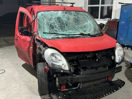 Червоний Рено Кєнгу, об'ємом двигуна 0 л та пробігом 190 тис. км за 2900 $, фото 1 на Automoto.ua