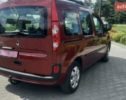 Красный Рено Кенгу, объемом двигателя 1.6 л и пробегом 197 тыс. км за 7650 $, фото 1 на Automoto.ua