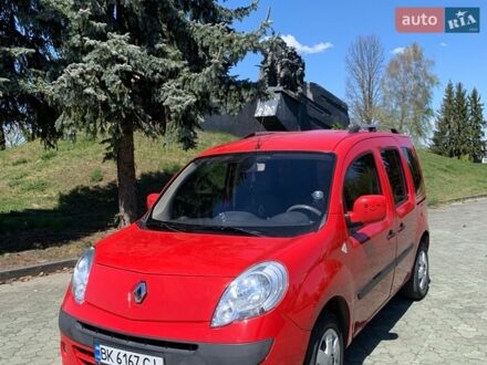 Красный Рено Кенгу, объемом двигателя 1.46 л и пробегом 242 тыс. км за 6500 $, фото 1 на Automoto.ua