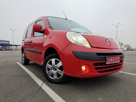 Красный Рено Кенгу, объемом двигателя 1.5 л и пробегом 240 тыс. км за 7203 $, фото 1 на Automoto.ua