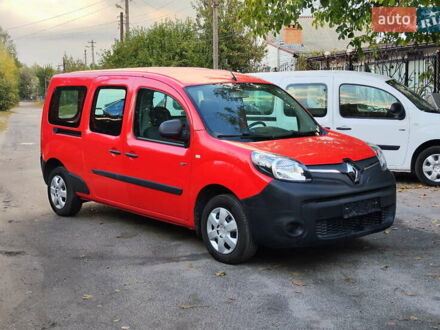 Рено Кенгу 2019 в Новых Санжарах на Automoto.ua Красный Рено Кенгу, объемом двигателя 0 л и пробегом 53 тыс. км за 11500 $, фото 1 на Automoto.ua