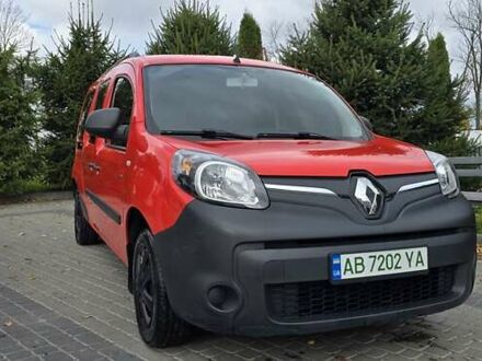 Рено Кенгу 2020 в Виннице на Automoto.ua Красный Рено Кенгу, объемом двигателя 0 л и пробегом 49 тыс. км за 13400 $, фото 1 на Automoto.ua