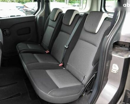 Рено Кєнгу, об'ємом двигуна 1.5 л та пробігом 224 тис. км за 13500 $, фото 8 на Automoto.ua
