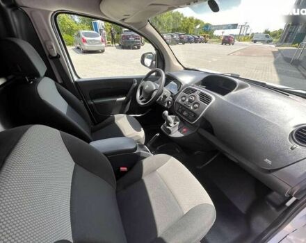 Рено Кенгу, объемом двигателя 0 л и пробегом 145 тыс. км за 13550 $, фото 17 на Automoto.ua