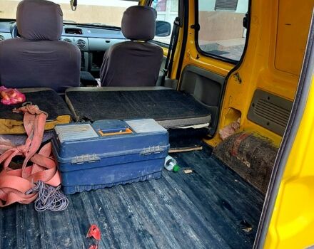 Рено Кенгу, объемом двигателя 1.5 л и пробегом 337 тыс. км за 4000 $, фото 2 на Automoto.ua