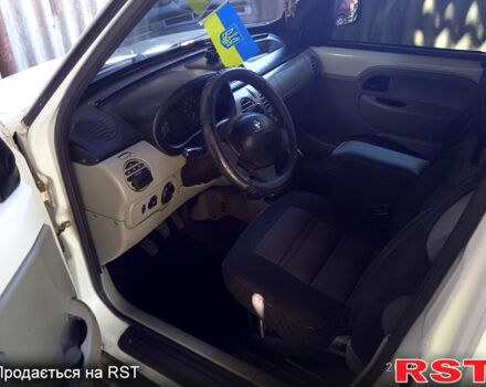 Рено Кєнгу, об'ємом двигуна 1.5 л та пробігом 480 тис. км за 3900 $, фото 1 на Automoto.ua