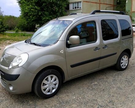 Рено Кенгу, объемом двигателя 1.5 л и пробегом 325 тыс. км за 6500 $, фото 3 на Automoto.ua