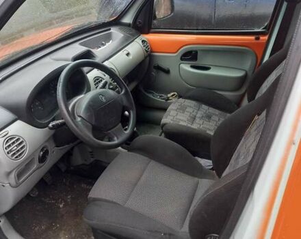 Рено Кенгу, объемом двигателя 1.4 л и пробегом 253 тыс. км за 4000 $, фото 1 на Automoto.ua