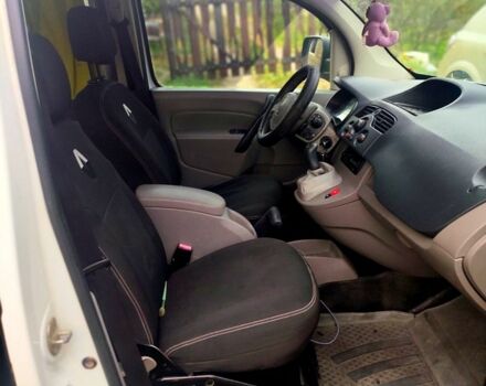 Рено Кенгу, объемом двигателя 1.5 л и пробегом 312 тыс. км за 4700 $, фото 4 на Automoto.ua
