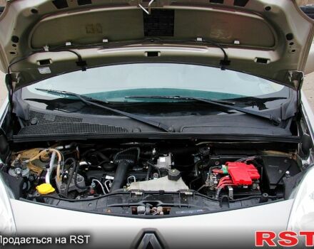 Рено Кенгу 2010 в Одессе на Automoto.ua Рено Кенгу, объемом двигателя 1.5 л и пробегом 214 тыс. км за 7400 $, фото 9 на Automoto.ua