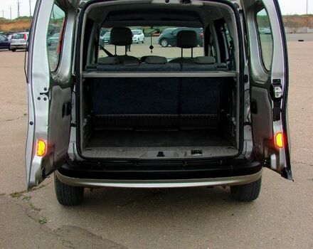 Рено Кенгу 2010 в Одессе на Automoto.ua Рено Кенгу, объемом двигателя 1.5 л и пробегом 214 тыс. км за 7400 $, фото 8 на Automoto.ua