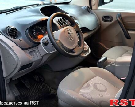 Рено Кенгу, объемом двигателя 1.6 л и пробегом 198 тыс. км за 7500 $, фото 6 на Automoto.ua