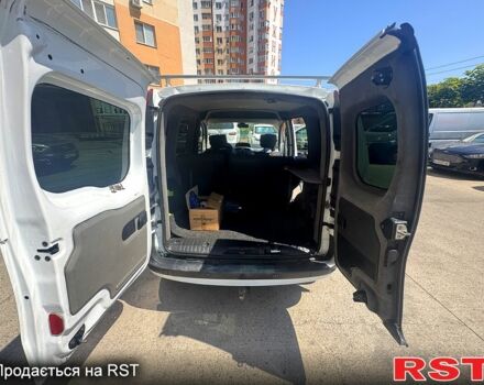 Рено Кенгу, объемом двигателя 1.5 л и пробегом 278 тыс. км за 5900 $, фото 7 на Automoto.ua
