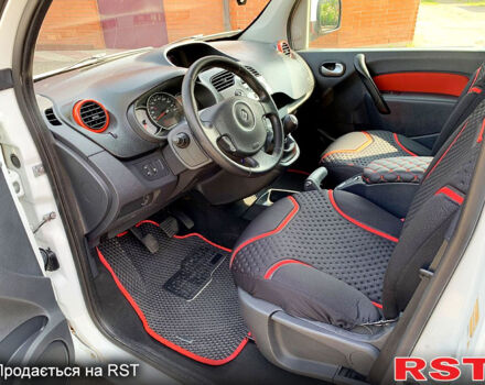 Рено Кенгу, объемом двигателя 1.5 л и пробегом 255 тыс. км за 9700 $, фото 9 на Automoto.ua
