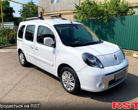 Рено Кенгу, объемом двигателя 1.5 л и пробегом 255 тыс. км за 9700 $, фото 1 на Automoto.ua