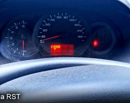 Рено Кенгу 2013 в Одессе на Automoto.ua Рено Кенгу, объемом двигателя 1.5 л и пробегом 211 тыс. км за 10700 $, фото 6 на Automoto.ua