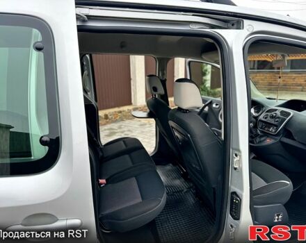 Рено Кенгу, объемом двигателя 15 л и пробегом 210 тыс. км за 9700 $, фото 9 на Automoto.ua