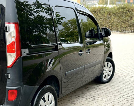 Рено Кенгу, объемом двигателя 1.5 л и пробегом 260 тыс. км за 8700 $, фото 8 на Automoto.ua