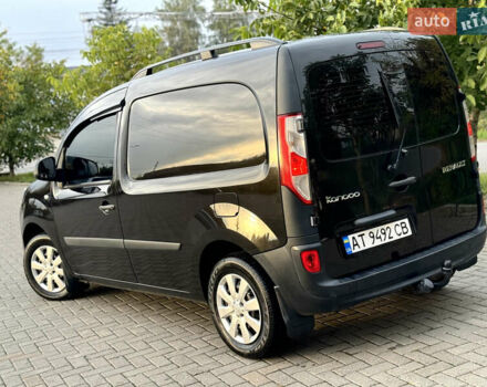 Рено Кенгу, объемом двигателя 1.5 л и пробегом 260 тыс. км за 8700 $, фото 5 на Automoto.ua