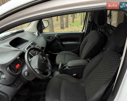 Рено Кєнгу, об'ємом двигуна 1.5 л та пробігом 275 тис. км за 7800 $, фото 16 на Automoto.ua