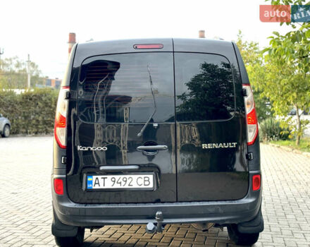 Рено Кенгу, объемом двигателя 1.5 л и пробегом 260 тыс. км за 8700 $, фото 7 на Automoto.ua