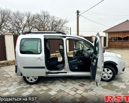 Рено Кенгу, объемом двигателя 15 л и пробегом 210 тыс. км за 9700 $, фото 10 на Automoto.ua