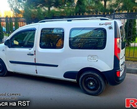 Рено Кенгу, объемом двигателя 1.5 л и пробегом 300 тыс. км за 8299 $, фото 2 на Automoto.ua