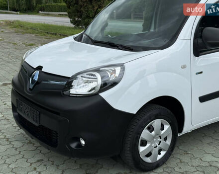 Рено Кенгу, объемом двигателя 0 л и пробегом 76 тыс. км за 11300 $, фото 4 на Automoto.ua