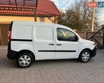 Рено Кенгу, объемом двигателя 1.46 л и пробегом 188 тыс. км за 8999 $, фото 4 на Automoto.ua