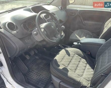 Рено Кенгу, объемом двигателя 1.46 л и пробегом 211 тыс. км за 9800 $, фото 8 на Automoto.ua