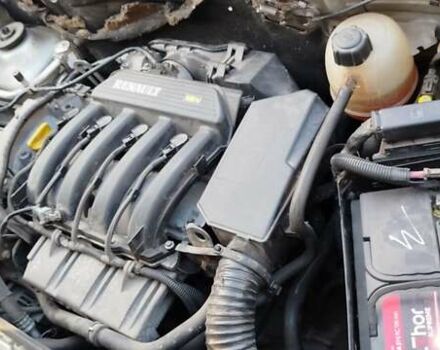 Рено Кенгу, объемом двигателя 1.6 л и пробегом 245 тыс. км за 5200 $, фото 2 на Automoto.ua