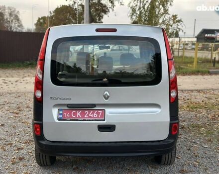 Рено Кєнгу, об'ємом двигуна 1.6 л та пробігом 269 тис. км за 7400 $, фото 17 на Automoto.ua