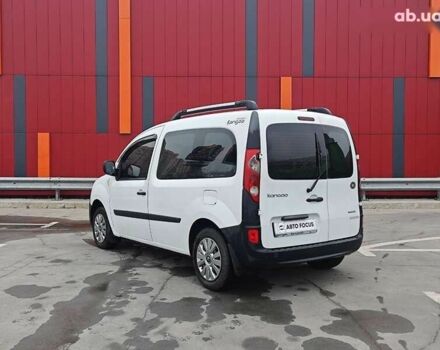 Рено Кенгу, объемом двигателя 1.5 л и пробегом 300 тыс. км за 5990 $, фото 4 на Automoto.ua