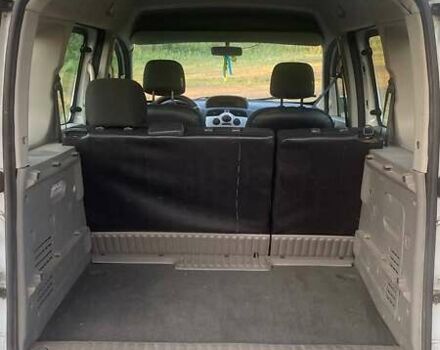 Рено Кенгу, объемом двигателя 1.6 л и пробегом 318 тыс. км за 6300 $, фото 3 на Automoto.ua