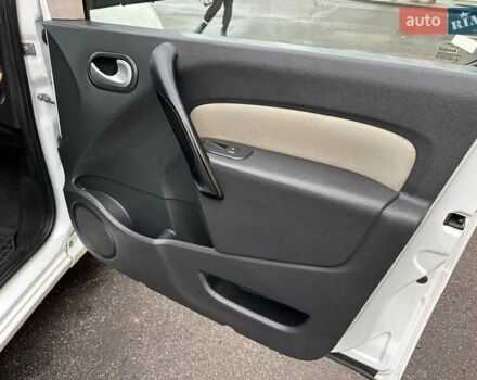 Рено Кенгу, объемом двигателя 1.5 л и пробегом 190 тыс. км за 7500 $, фото 21 на Automoto.ua