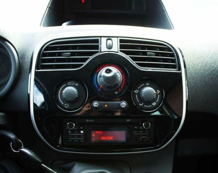 Рено Кенгу, объемом двигателя 1.5 л и пробегом 194 тыс. км за 10800 $, фото 21 на Automoto.ua